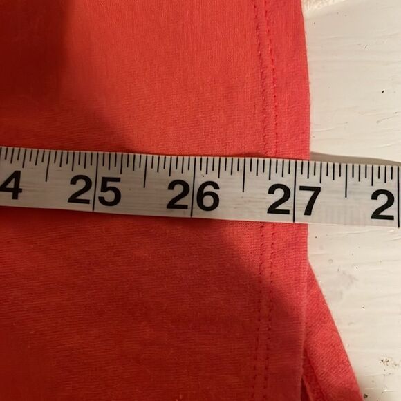 NWOT 2XL Hanes melon/salmon color w/gray short sleeves rounded hem shirt - Picture 13 of 14